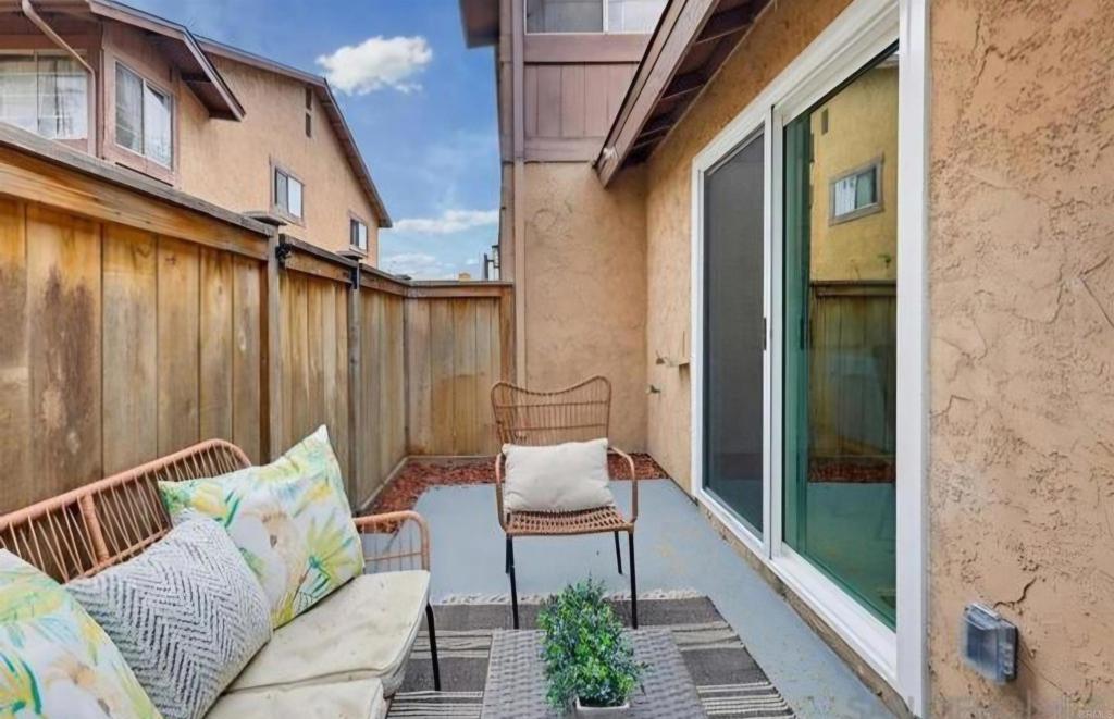 1316 W San Ysidro A