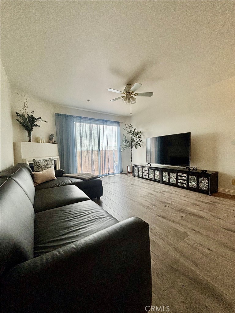 11410 Brookshire 421