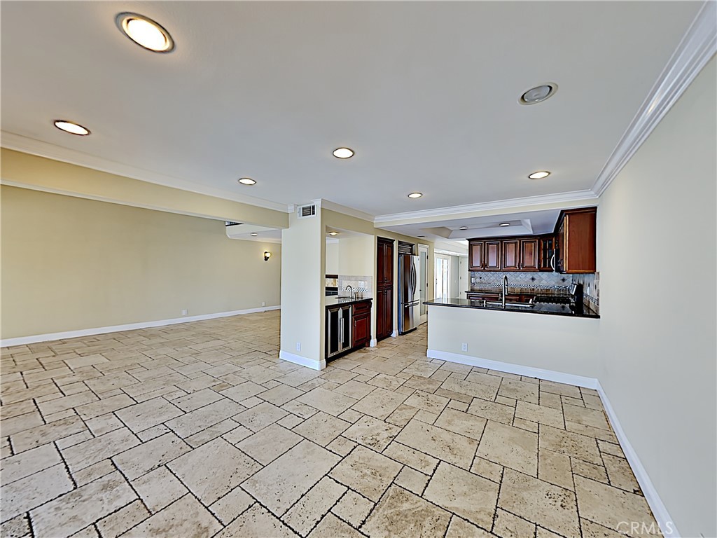 Mandalay Bay - Residential