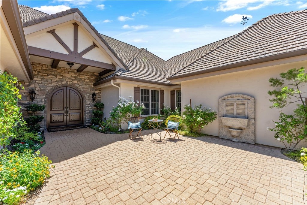 22121 Lynx Court
