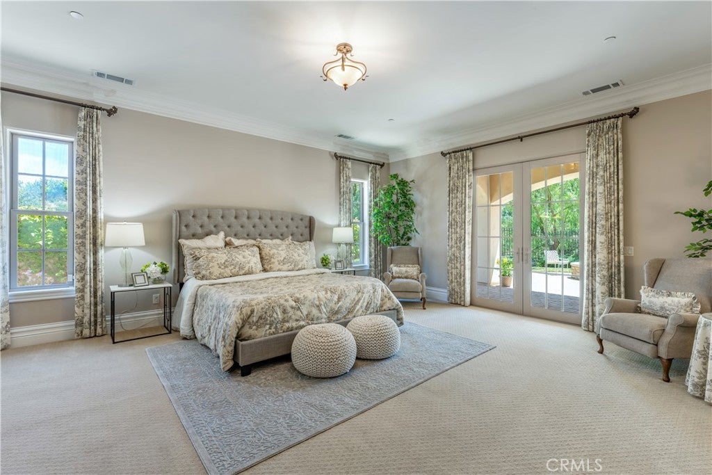 22121 Lynx Court