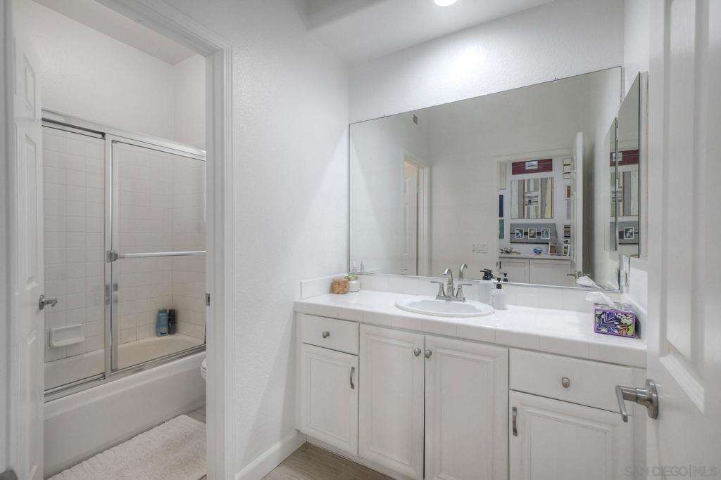Oceanside - Residential Lease