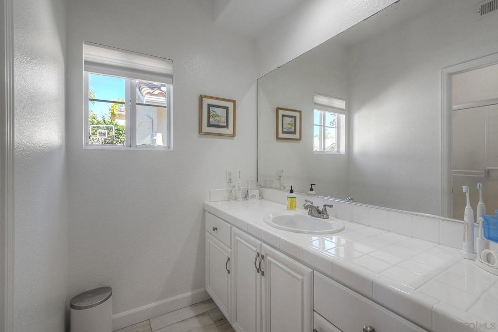 Oceanside - Residential Lease