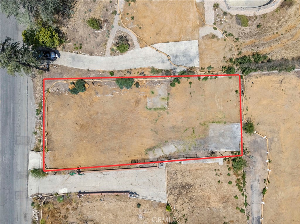 Rebuild Your Dream Home in Altadena's Golden Age
Discover a prime 7,560 sq ft lot in Altadena, ideally situated west of Lake Avenue and just above the iconic Christmas Tree Lane. This exceptional property offers a unique opportunity to design and build your custom home in one of Southern California's most desirable and evolving communities**.
This property was once home to a charming 3-bedroom, 1-bathroom residence spanning 1,593 sq ft, which was unfortunately lost in the Eaton Fire. However, the good news is that according to the listing, the Army Corps of Engineers has completed both Phase 1 and 2 cleanup procedures, clearing the path for your vision to come to life.
Imagine living adjacent to the tranquil beauty of Farnsworth Park, enjoying its amenities and the close-knit community atmosphere.
Don't miss this chance to be part of Altadena's exciting future! This property presents a blank canvas for your architectural dreams, allowing you to create a residence that perfectly suits your needs and style. Investors also see Altadena as a promising market, with a strong investment score in zip code 91001.
Important Note for Buyers: This property is being sold in "as-is" condition, as land only. Buyers are responsible for independently verifying all aspects of the property, including zoning regulations, lot size, permitting processes, and rebuilding requirements with Los Angeles County officials. According to LA County, various zoning rules, building design requirements, and height limits apply in Altadena, depending on lot size and location.
Explore the possibilities and embrace the potential this Altadena property holds. Contact us today to learn more and begin your journey to a new home in this vibrant community!