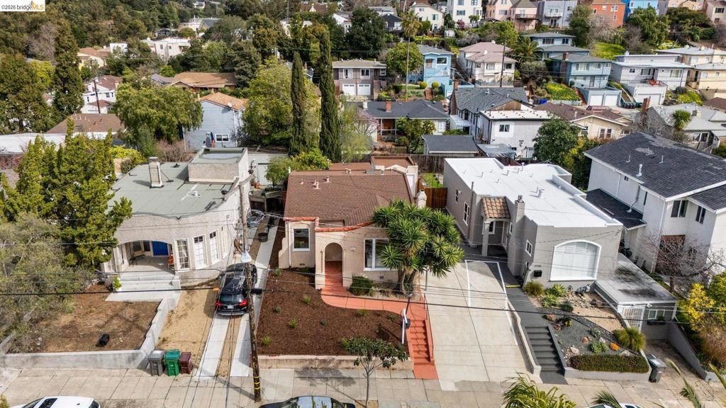 Photo of 6100 6100 Majestic Ave Ave, Oakland, CA 94605 (MLS # 41124753)