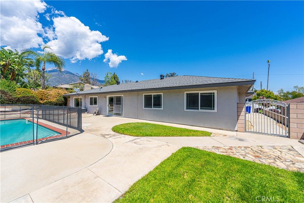 listing image 130722297607395307388