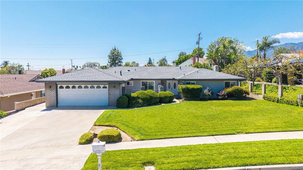 listing image 130720931436971021624