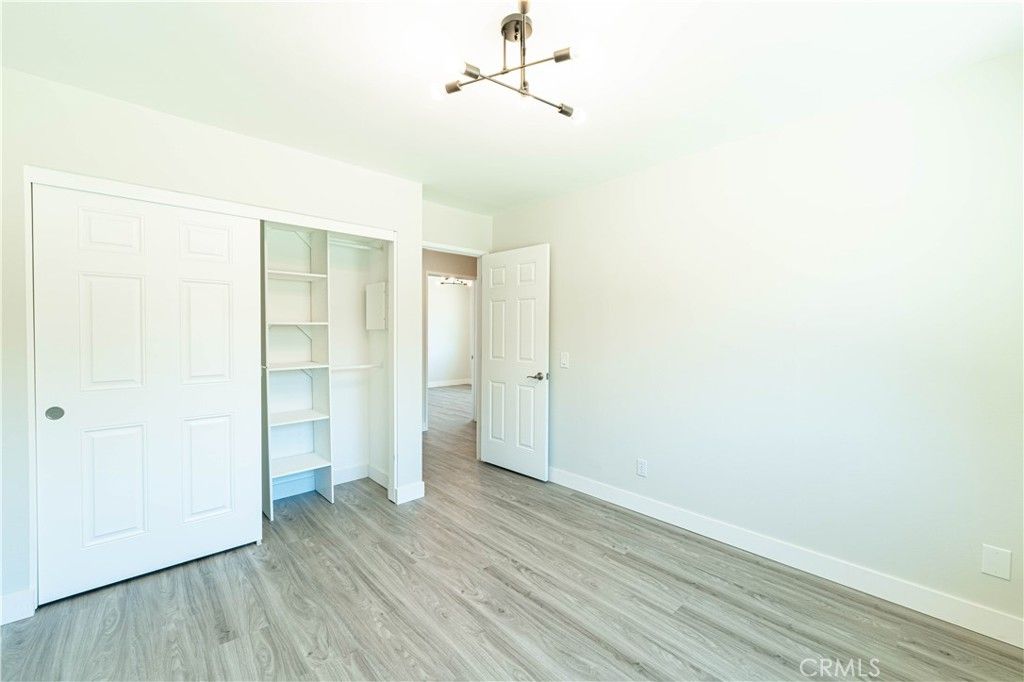 listing image 130720664478179228072