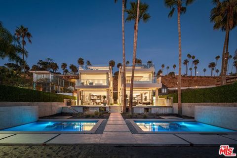 940 Palisades Beach Road Santa Monica CA 90403