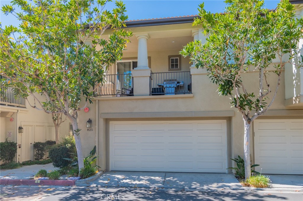 Welcome to 825 Yorkshire, Irvine, the luxury living in this beautiful townhouse located in a sought-after 24-hour GATED Northwood Villa community! With a floor plan designed for comfort and style, this stunning home features a completely remodeled interior, including an inviting great room with a fireplace and an abundance of natural light. Two luxurious suites on the second floor, each with its own private bath and a 3rd bedroom. With spacious bedrooms and well-designed bathrooms, you'll have the comfort and privacy you deserve. The spacious kitchen with plenty of counters, and storage space. Enjoy the peace and tranquility of your private backyard with mature fruit trees, perfect for outdoor gatherings. This house is in a prime location with easy access to shopping, dining, and the best Irvine Unified schools. The community features pools, spa, basketball courts, trails, and parks making it the perfect place for outdoor activities. This is a fantastic opportunity for those who value accessibility, comfort, and security. Award-winning Canyon View Elementary, Sierra Vista Middle School and Northwood High School.