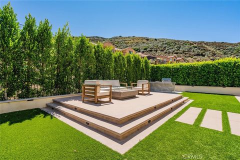 Tiny photo for 8256 N Clear Sky Way, West Hills, CA 91304 (MLS # SR26012460)