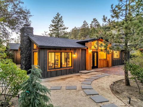 Photo of 54655 Falling Leaf Road, Idyllwild, CA 92549 (MLS # 219136769DA)