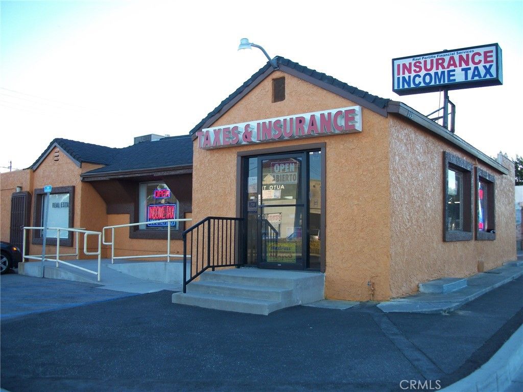 Photo of 335 W Foothill Blvd, Rialto, CA 92376 (MLS # IG25260011)