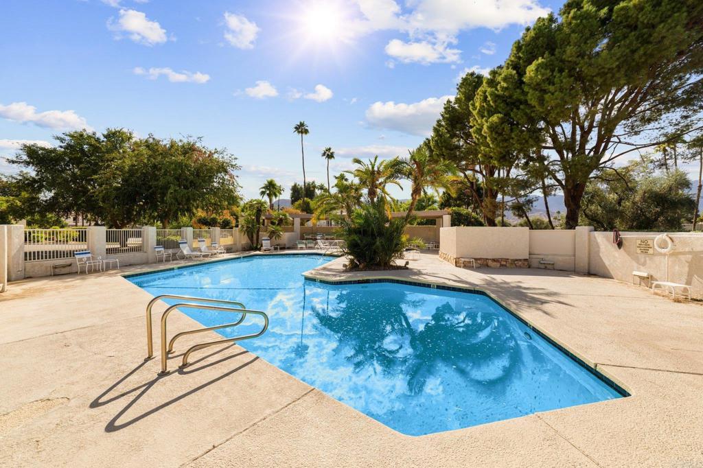 Mission Hills Country Club (32148) - Residential