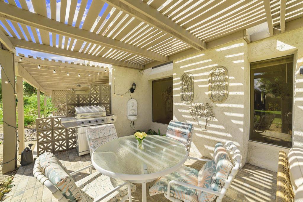 Mission Hills Country Club (32148) - Residential