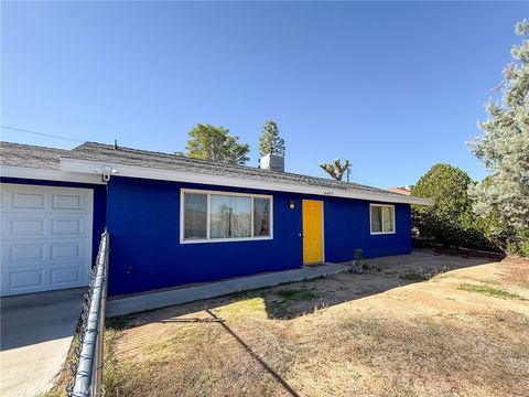 Photo of 61627 El Cajon Drive, Joshua Tree, CA 92252 (MLS # JT25196774) Photo of 61627 El Cajon Drive, Joshua Tree, CA 92252 (MLS # JT25196774)