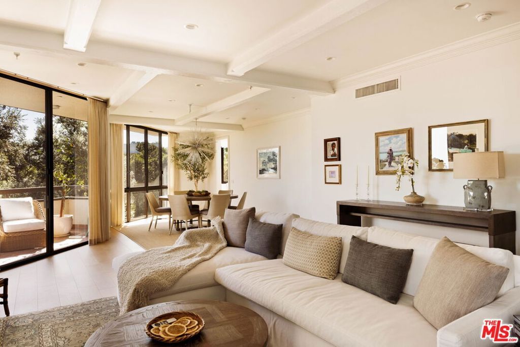 Photo of 300 N Swall Drive #354, Beverly Hills, CA 90211 (MLS # 26657975)