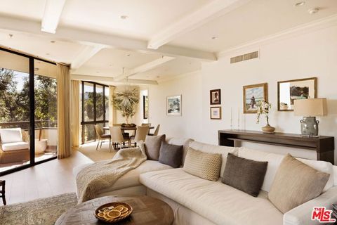 Photo of 300 N Swall Drive #354, Beverly Hills, CA 90211 (MLS # 26657975)