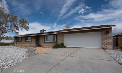Photo of 15615 Tuscola Road, Apple Valley, CA 92307 (MLS # WS25183307)