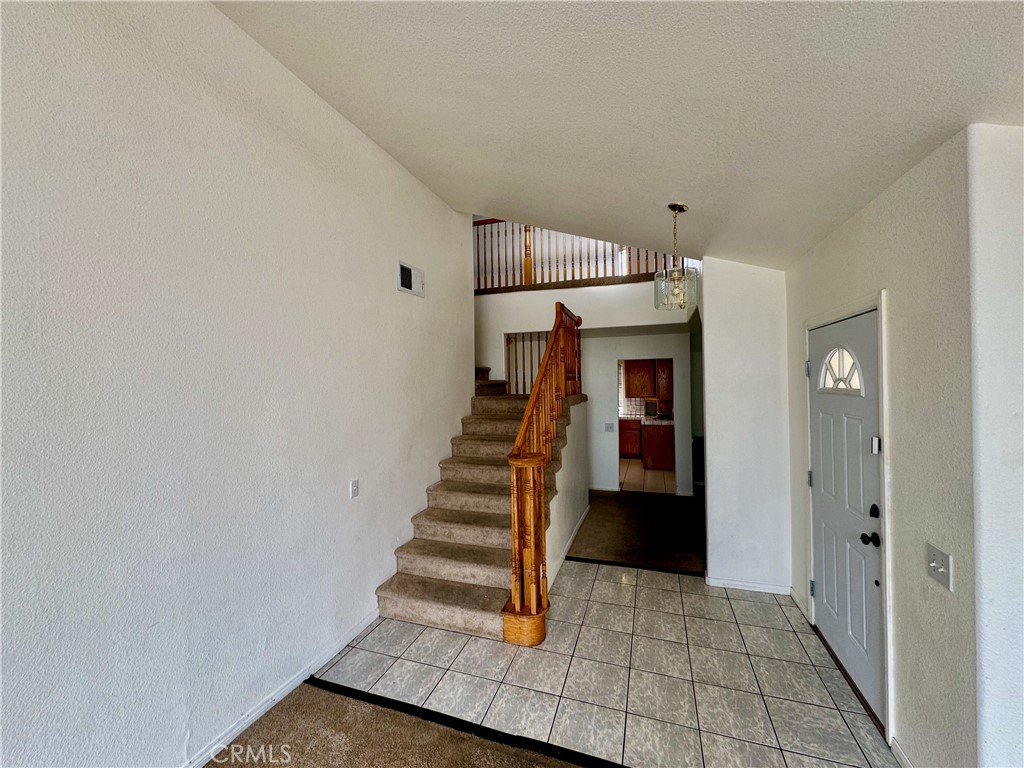 18286 Lakeview Drive