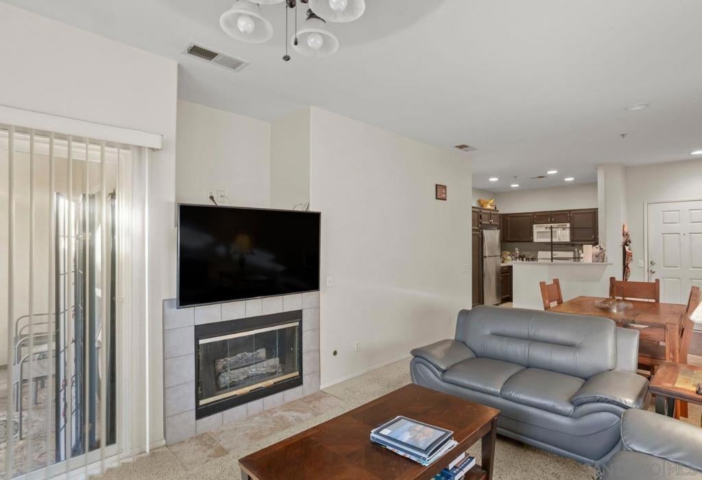 26374 Arboretum Way 3106