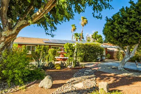 Photo of 68900 Tortuga Road, Cathedral City, CA 92234 (MLS # 219150270DA)