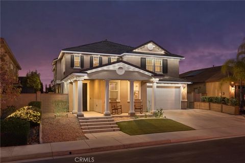 Photo of 39171 Mountain Sky Cir, Temecula, CA 92591 (MLS # SW26000715)