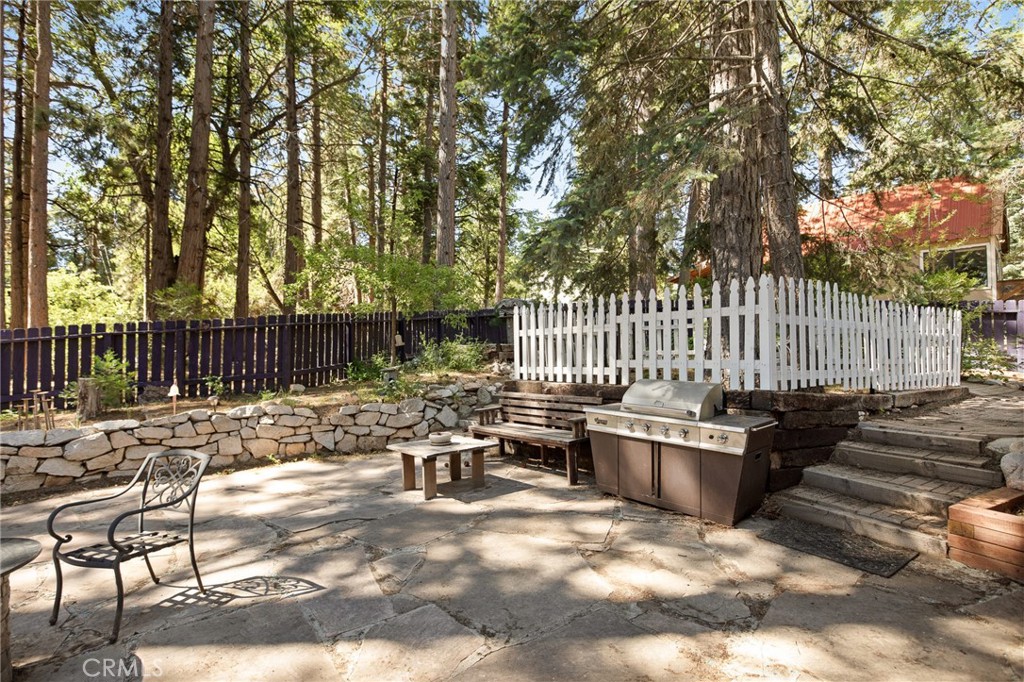 Luring Pines (LUPN) - Residential