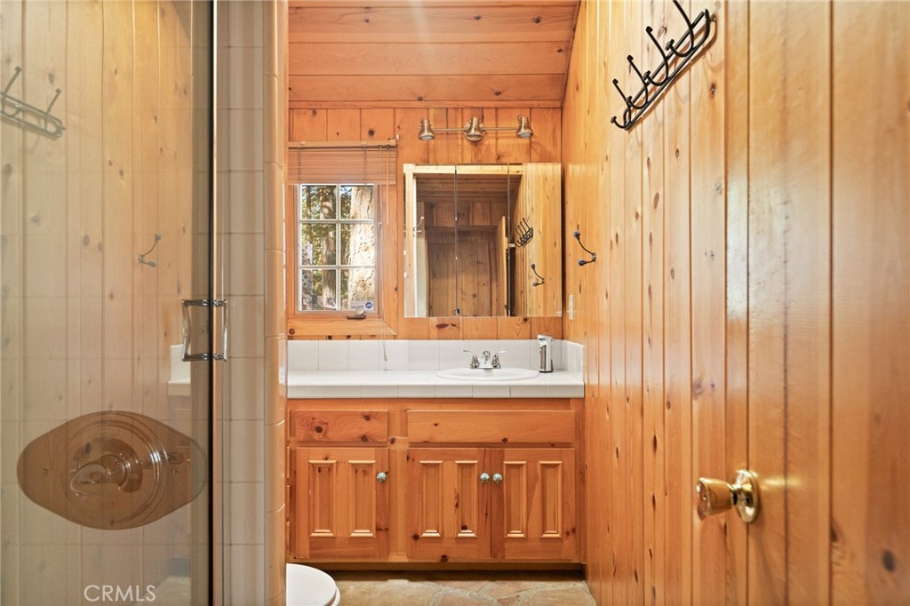 Luring Pines (LUPN) - Residential