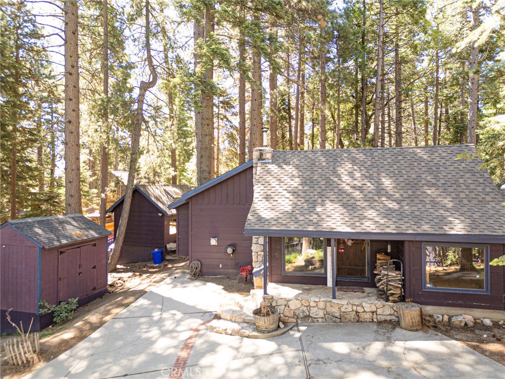 Luring Pines (LUPN) - Residential