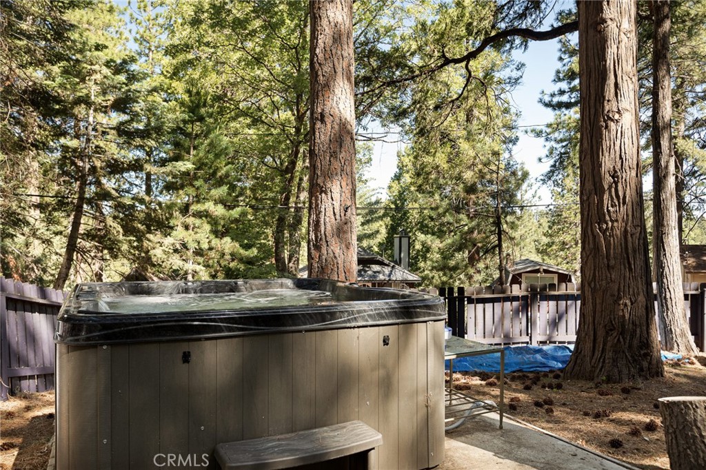 Luring Pines (LUPN) - Residential