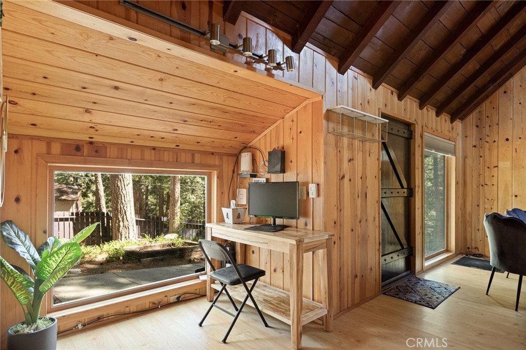 Luring Pines (LUPN) - Residential