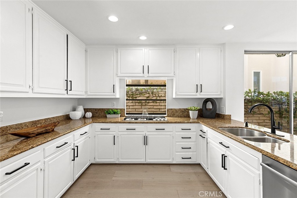 Linda Isle (LIND) - Residential