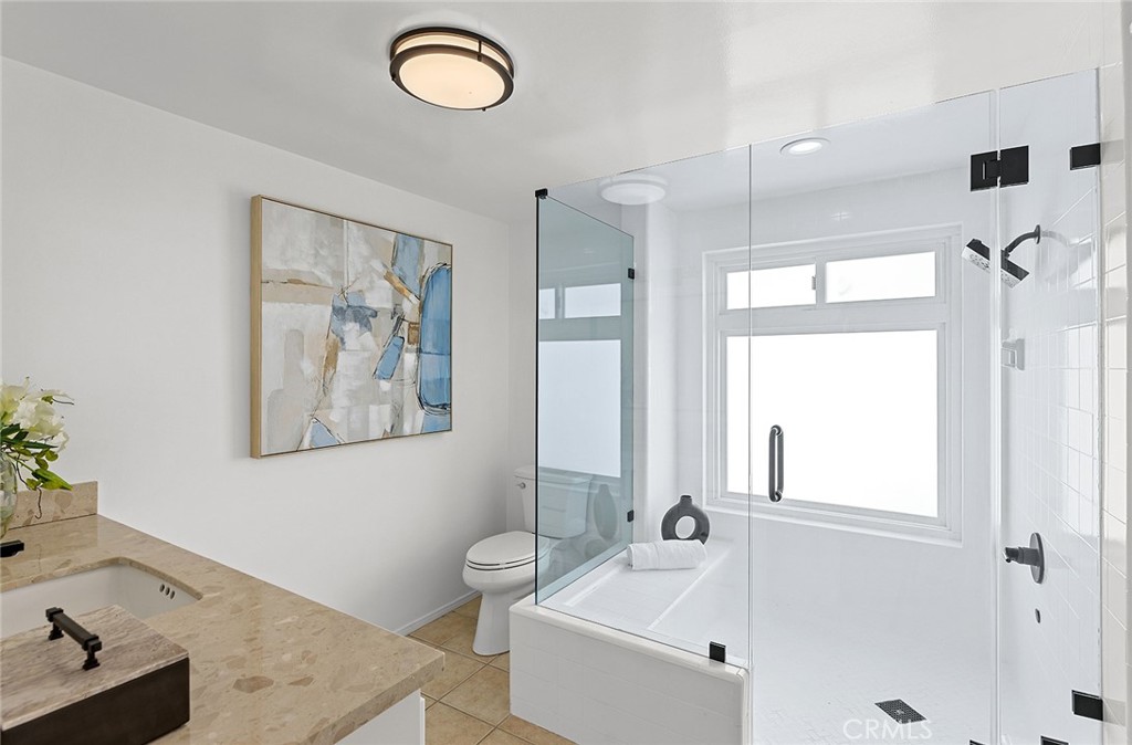 Linda Isle (LIND) - Residential