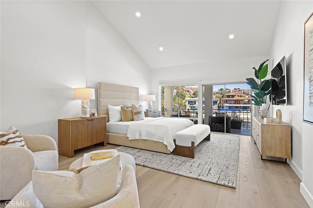 Linda Isle (LIND) - Residential