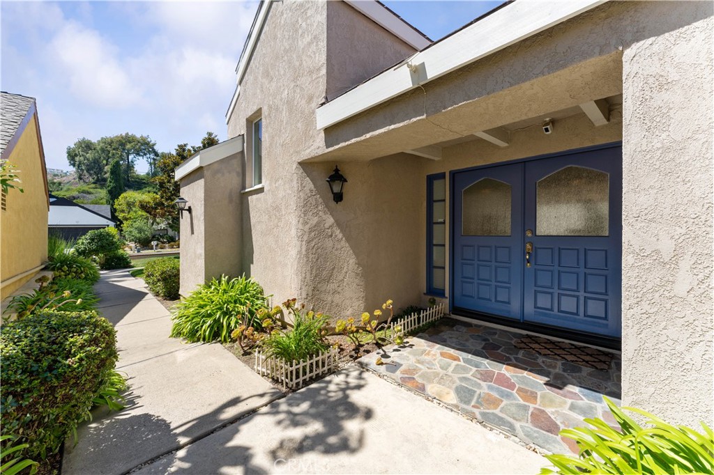 30052 Happy Sparrow Lane