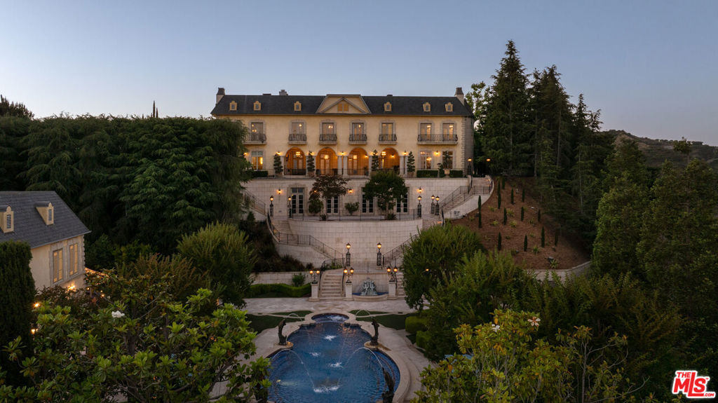 1420 Davies Drive