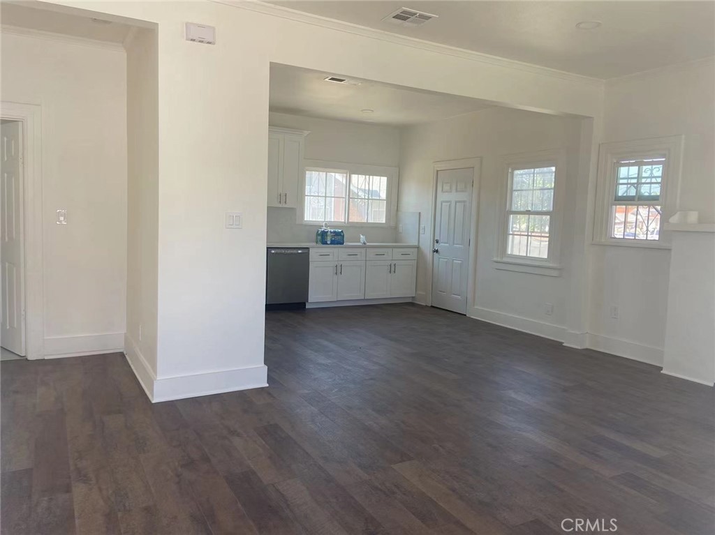 3729 Baldwin Park Blvd