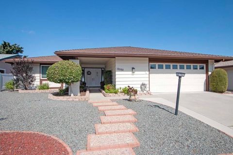 12552 Lomica Rd San Diego CA 92128