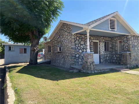 7979 Tyler Highland CA 92346