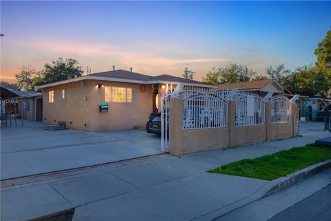 1038 Hollister St San Fernando CA 91340