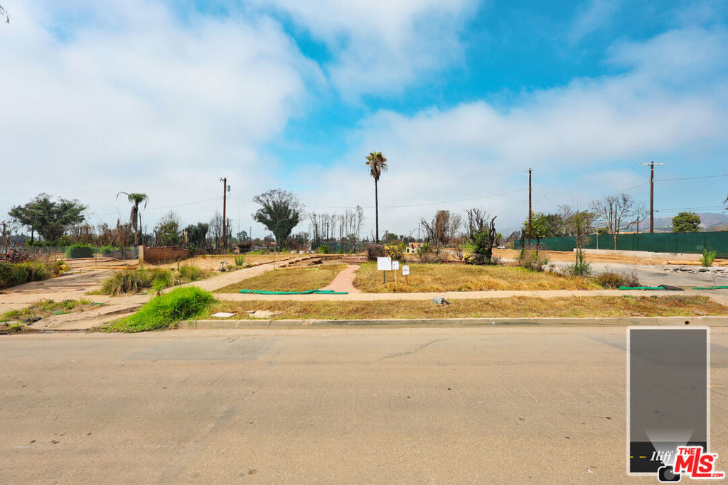 Prime building opportunity on prestigious 947 Iliff Street in the coveted Alphabet Streets district. This exceptional 6,500 square foot lot presents an outstanding chance to construct your custom estate in one of Pacific Palisades' most exclusive communities. Positioned on the desirable 900 block, this vacant land offering delivers exceptional value in today's market. The generous lot size provides endless possibilities for creating a bespoke residence that reflects your personal style and preferences. Location advantages include close proximity to the vibrant Palisades Village shopping and dining district, award-winning educational institutions, pristine coastal access, and popular recreational trails. This unique property caters to both owner-users seeking their forever home and savvy investors recognizing the area's continued appreciation potential. Ready for your architectural vision and development plans. Be part of the Revitalization project. Your Pacific Palisades lifestyle awaits.