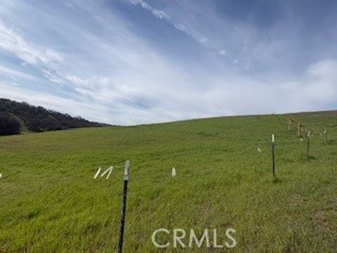 Tiny photo for 0 177-178 Unnamed Road, Paso Robles, CA 93446 (MLS # NS26024715)
