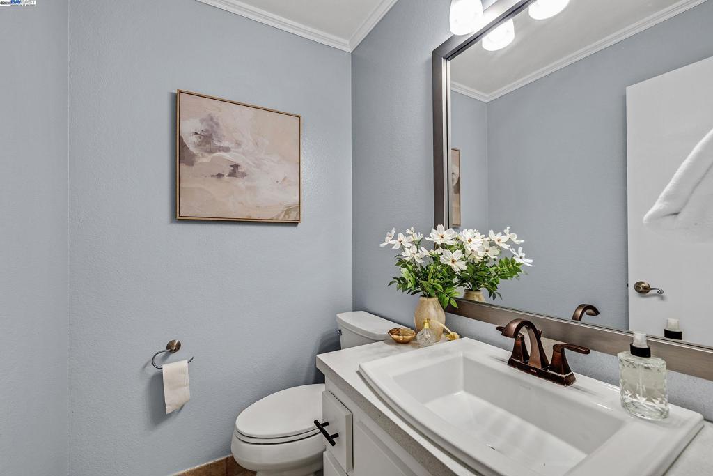 VINTAGE TERRACE - Residential