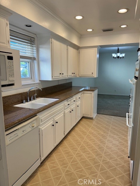 4811 Highgrove Avenue