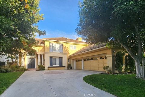 Photo of 10 Danville LN, Coto de Caza, CA 92679 (MLS # OC26125139)