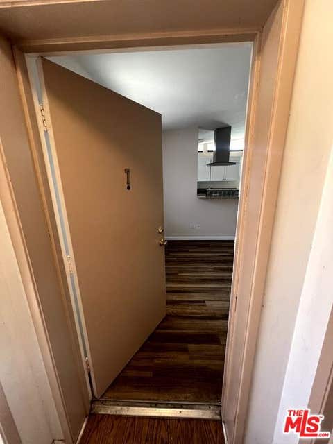 Photo of 3704 Midvale Avenue #7, Los Angeles, CA 90034 (MLS # 26872647)