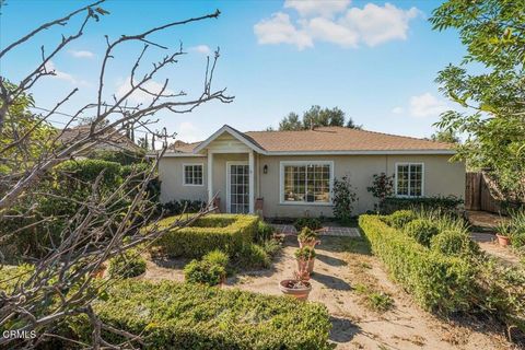 Photo of 5076 Alta Street, Simi Valley, CA 93063 (MLS # V1-35199)