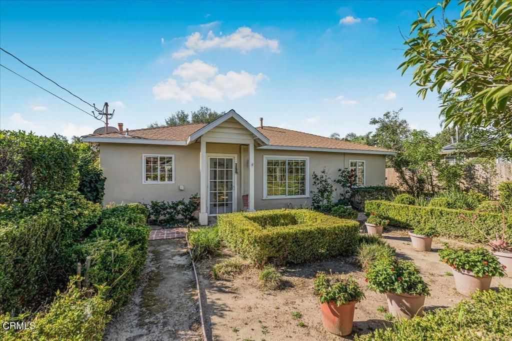 Photo of 5076 Alta Street, Simi Valley, CA 93063 (MLS # V1-35199)