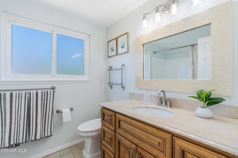 Tiny photo for 688 Velarde Drive, Thousand Oaks, CA 91360 (MLS # 226004993)